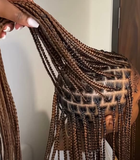 Knotless smedium longueur bas du dos 